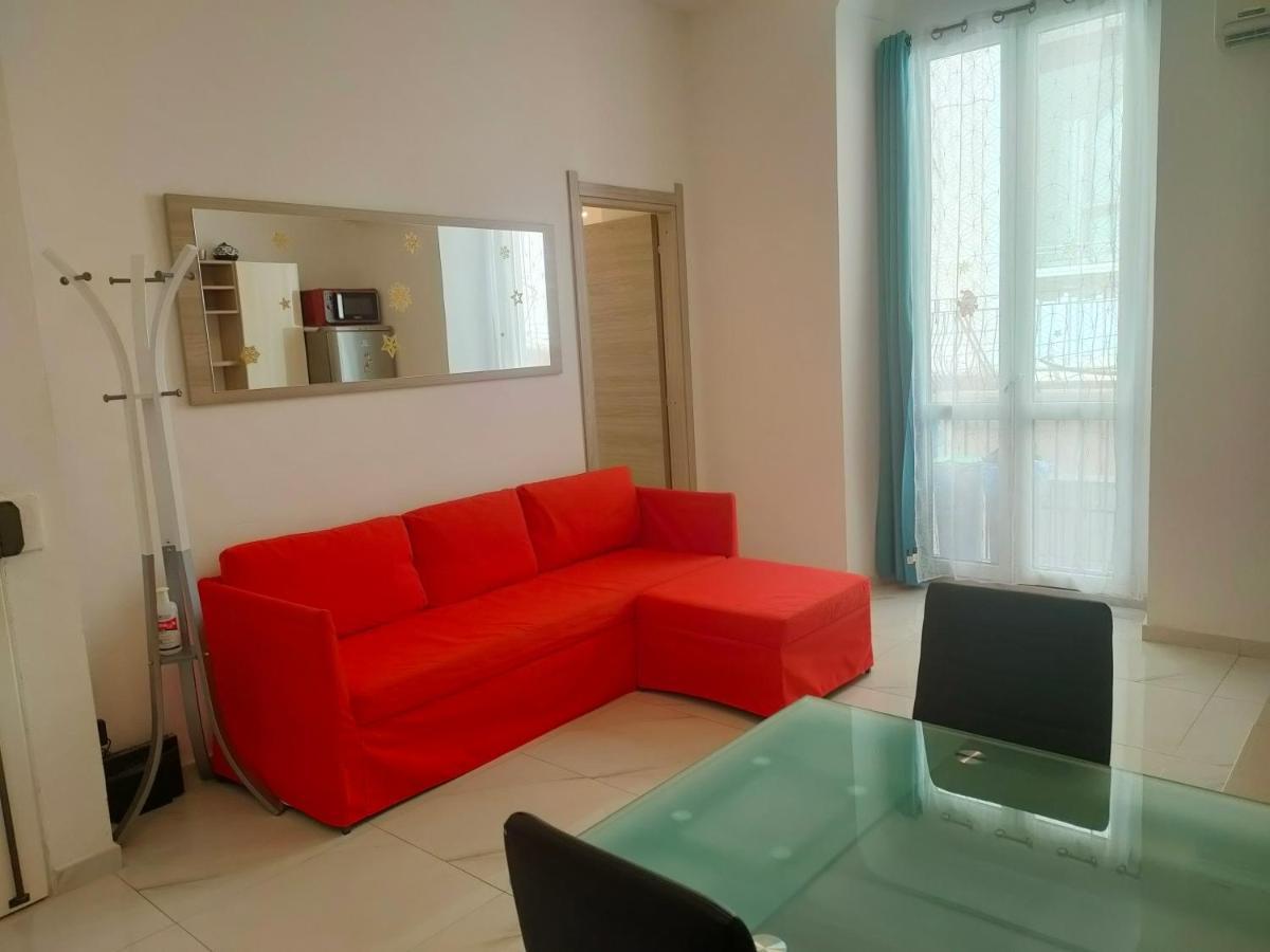Appartamento Di Fronte Al Porto Turistico Cagliari Exterior foto